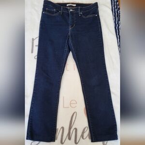 Levi's 312 Classic Blue Women's Jeans Size 29 **like New**